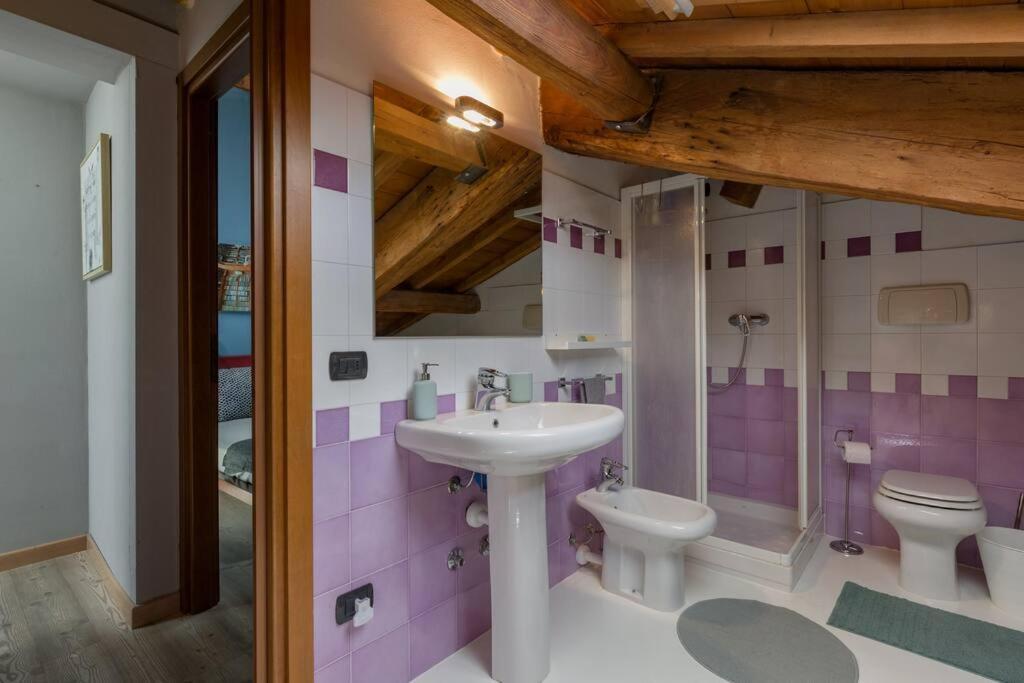 ***Penthouse 4 Min To Arena Inside Fortress Wall ! Verona Luaran gambar