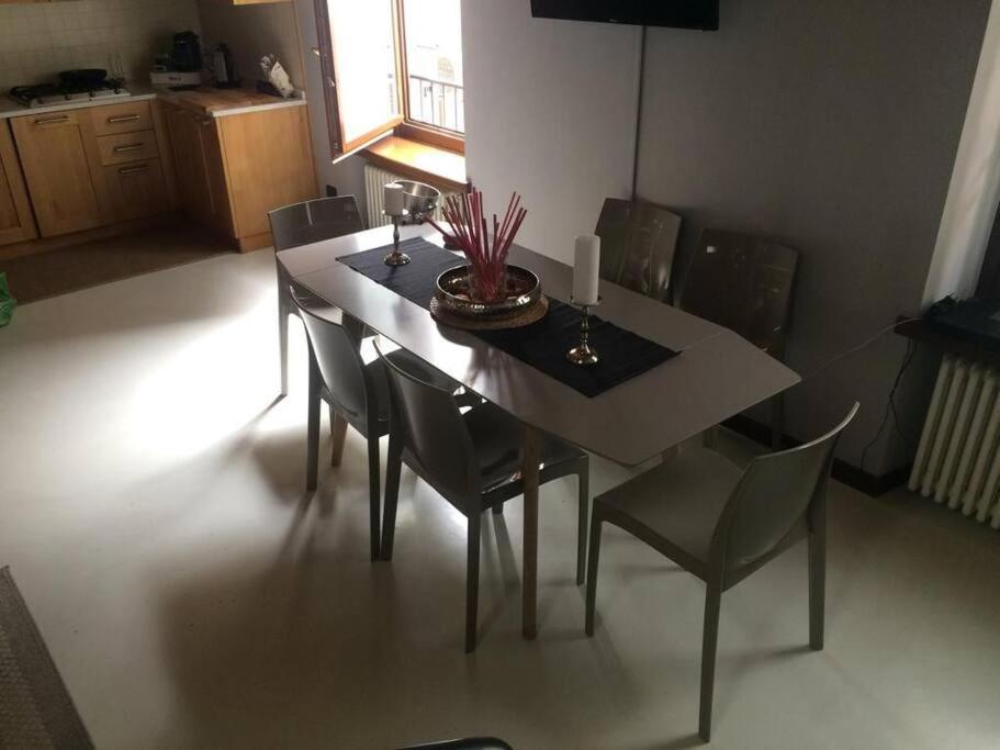***Penthouse 4 Min To Arena Inside Fortress Wall ! Verona Luaran gambar